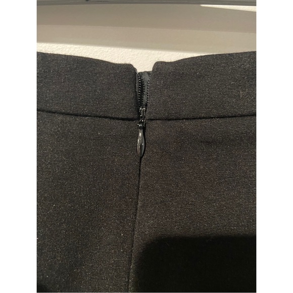 Brand New Carmen Marc Valvo Katerini Grommet Pencil Skirt! - Picture 8 of 9